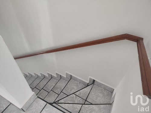 Venta Casa 3 Ambientes Real Del Moral