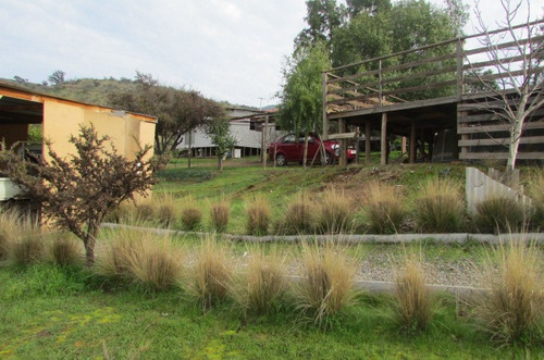 Se Vende Parcela Con 2 Casas, Comuna Curacaví