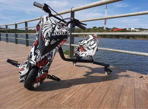 Triciclo Elétrico Drift Com Amotecedor Infantil Bluetooth