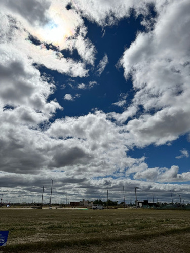 Lote En Venta Cuestas De Manantiales 250 Metros - Jh
