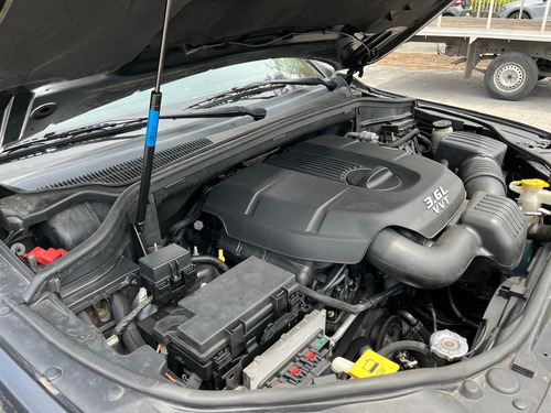 Jeep Grand Cherokee LAREDO LIMITED 6 CIL 4X2