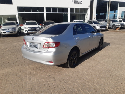 Imagem 4 de 8 de Toyota Corolla 2013 2.0 16v Xei Flex Aut. 4p
