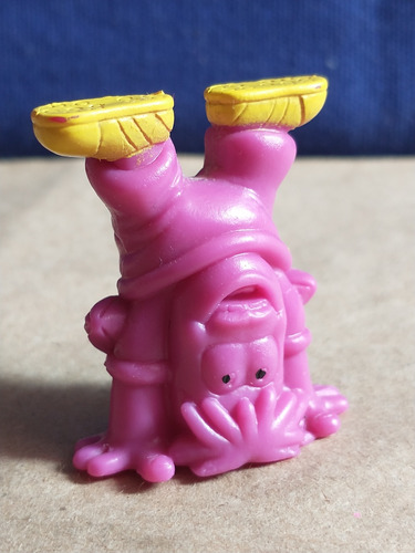Figura Pvc Sabritas Skater Rosa 2005 (Usado)