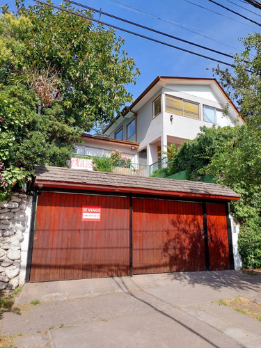Venta Casa En Cardenal Newman Los Dominicos, Sin Comisión