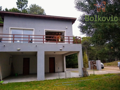 Pinamar - Barrio Nayades - Casa En Venta.