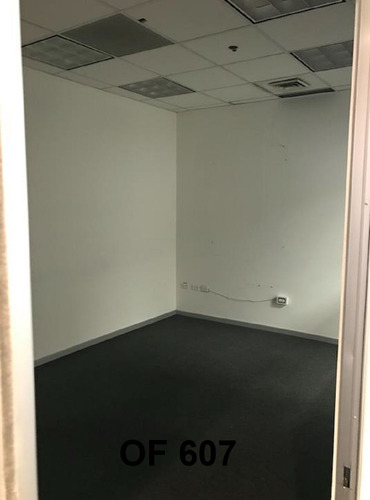 Oficina Renta En Torre Kio (acondicionadas)