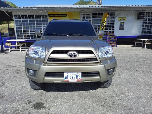 Imagen 3 de 17 de Toyota 4runner Sr5