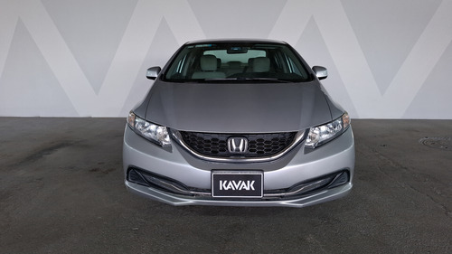 Honda Civic 1.8 LX MT 4DRS