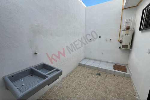 Casa En Renta En Plazas Del Sol 1ra Seccion 3 Recámaras