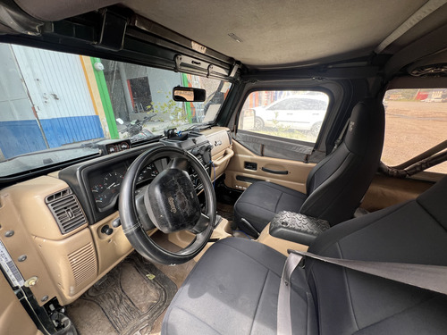 Jeep Wrangler Sahara 5vel Techo Lona Mt
