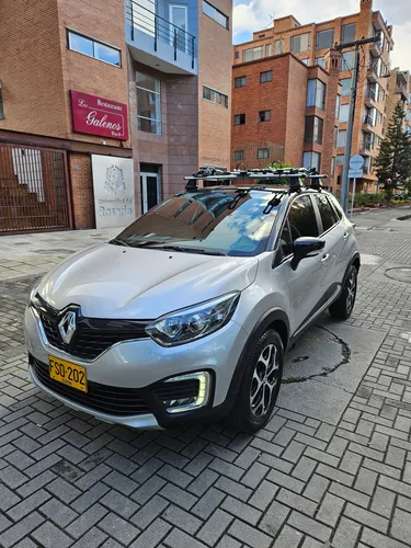 Renault Captur 2.0 Intens Automática