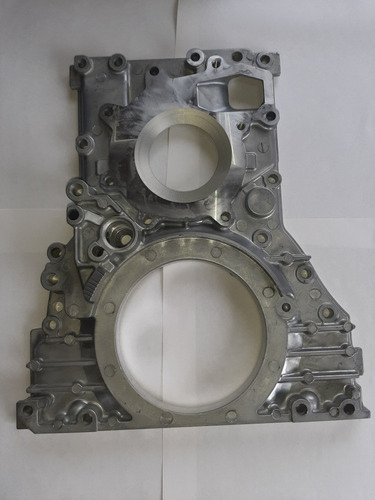 Tapa De Motor Frontal Npr  Isuzu 4hf1 4hg1 Aluminio