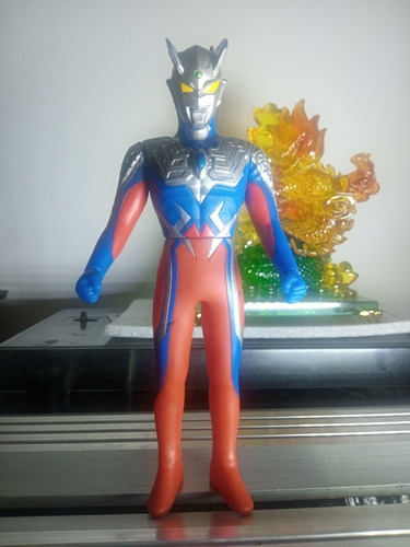 Ultraman Zero Bandai