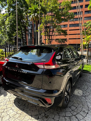 Imagen 3 de 14 de Mitsubishi Eclipse Cross 2023