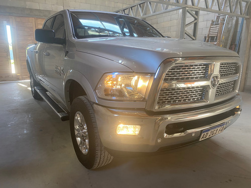 RAM 2500 6.7 Laramie I Atx 350cv 4x4