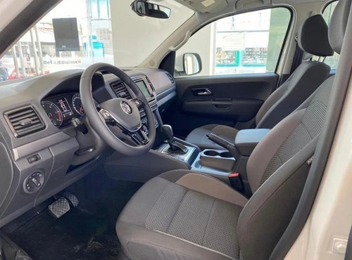 Imagen 8 de 25 de Amarok Comfortline V6 Gr 0km