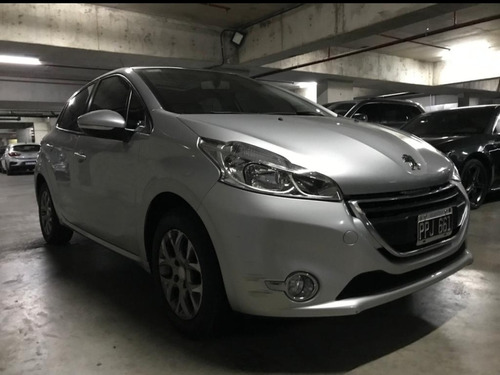 Peugeot 208 1.6 Allure Touchscreen