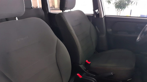 Mitsubishi Pajero Tr4 2015 2.0 4x2 Flex Aut. 5p