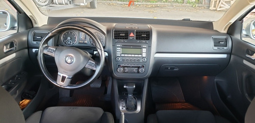 Volkswagen Vento 2.0 I Sportline Dsg 2010