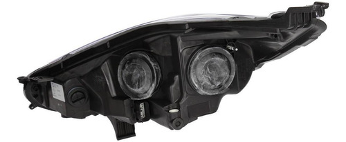 Imagen 2 de 5 de Optica Fondo Negro Derecho Ford Fiesta Kinetic Design 13/19