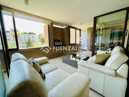 Departamento En Venta Gran Terraza De 2 Dorm. En La Dehesa