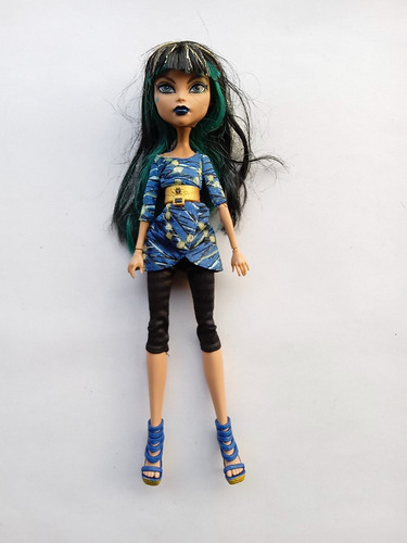 Cleo De Nile Picture Day Monster High Loose 