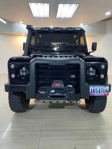 Land Rover Defender 2004 Hd*