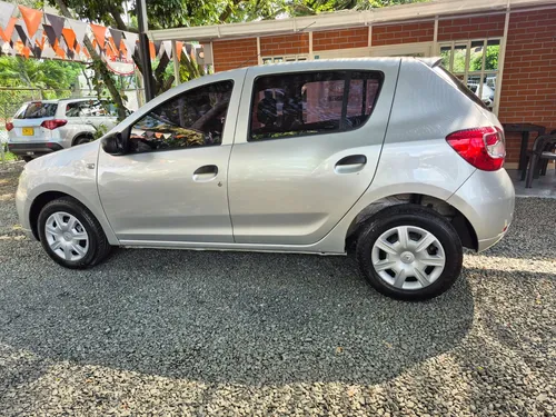Renault Sandero 1.6 Expression