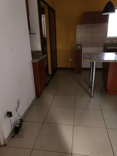 Apartamento En Condominio