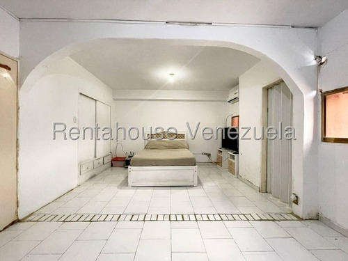 Rent-a-house Vendo Hermoso Apartamento, San Agustín, Maracay, Estado Aragua, 25-9386 Gf.