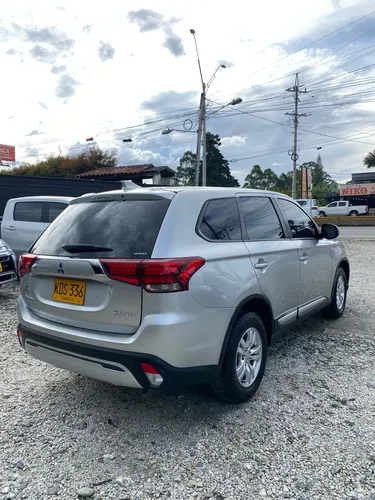 Mitsubishi Outlander 2.4 Kaiteki