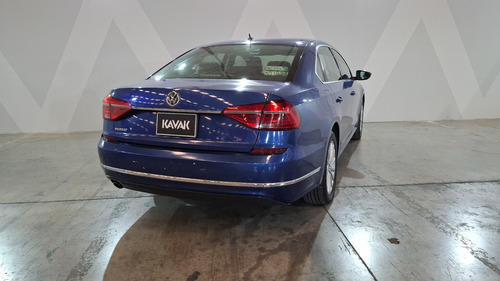 Volkswagen Passat 2.5 Comfortline