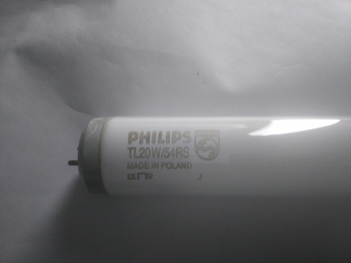Bombillos De Lamparas Fluorescentes Tl20w/54rs Y T8 32w/765 