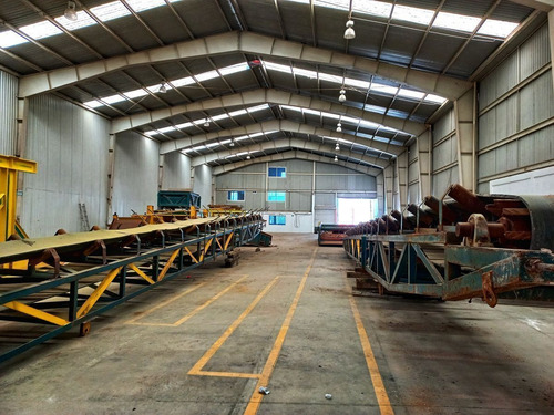 Imagen 9 de 15 de Bodega Industrial Con Excelente Ubicación