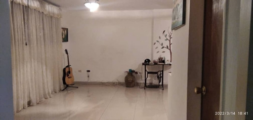 Imagen 5 de 11 de Se Vende Apto 64m2 2h/1b/1p La Urbina 5836