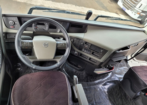 Imagem 11 de 15 de Volvo Fh 540 I-shift 6x4 Ano 2019/20 Teto Alto