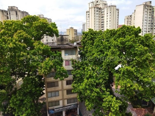 Imagen 24 de 24 de Venta Apartamento El Bosque 22-21222