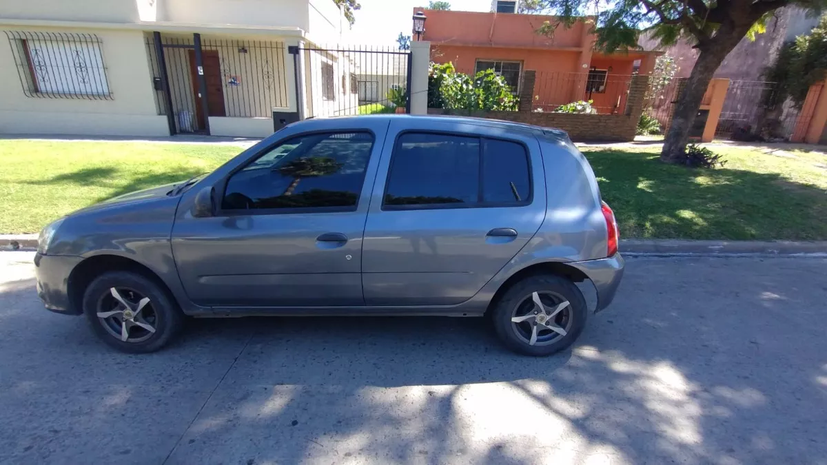 Renault Clio 1.2 Mío Expression Pack I