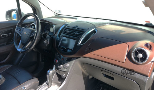 Imagen 8 de 10 de Chevrolet Trax 2016 1.8 Ltz Piel At