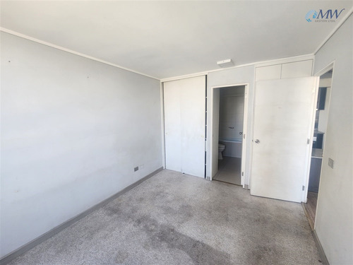 Departamento En Venta 2d 2b Metro Carlos Valdovino