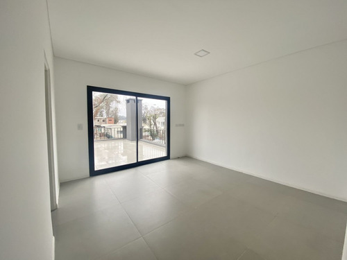 Imagen 12 de 18 de Casa En Venta En Santa Elena - Pilar Del Este