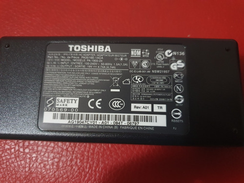Imagen 3 de 3 de Cargador Fuente Original Toshiba 19v 4.74a Pin Fino Amarillo