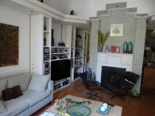 Chalet Ingles En Impecable Estado - 6 Ambientes Y Dependencias En 2 Plantas.