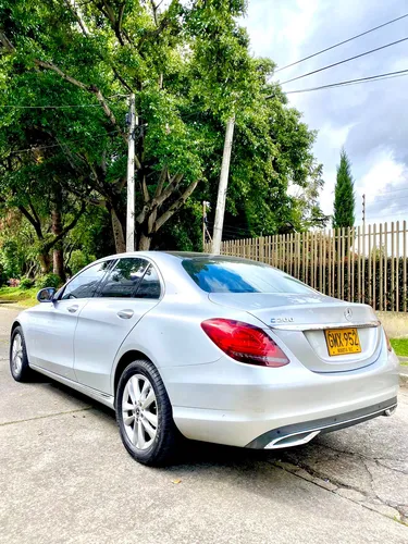 Mercedes-Benz Clase C 2.0 Cgi Exclusive