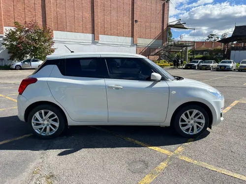 Suzuki Swift (4) Hybrid Mt 1200cc 5p 6ab Abs