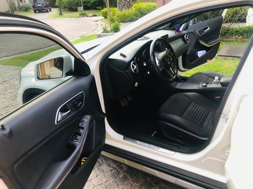Mercedes Benz Gla 250 4 Matic Amg-line 211 Cv