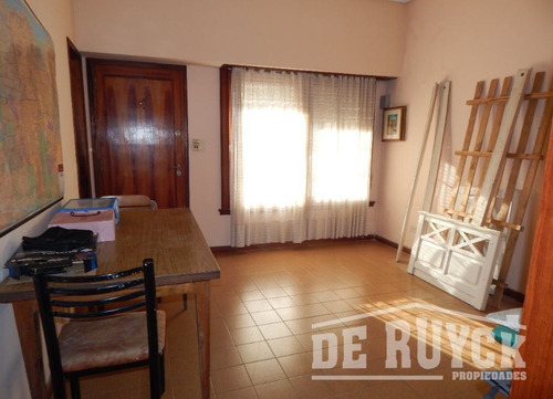 Imagen 15 de 17 de Local Con Vivienda En Venta En Quilmes Oeste