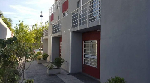 Departamento En Venta - 2 Dormitorios 2 Baños - 72mts2  - Don Bosco