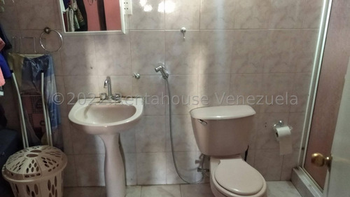 Imagen 26 de 30 de Gustavo Zavala Rentahouse 22-20307