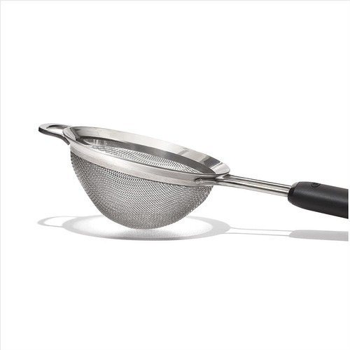 Colador Oxo De 7,5cm Acero Inoxidable Doble Rejilla